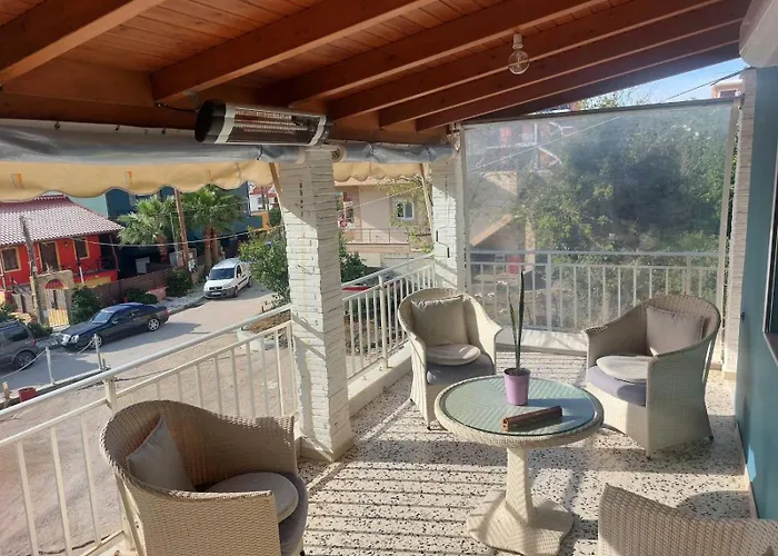 Bella Vista ארקודי